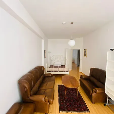 Wohnung, 2 Schlafzimmer, Strassenseitig Graz